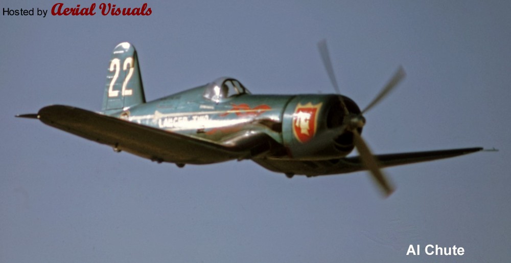 1945 Chance-Vought F4U-4 Corsair - N6667