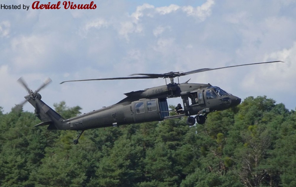 Aerial Visuals - Airframe Dossier - Sikorsky UH-60M Black Hawk, s/n ...