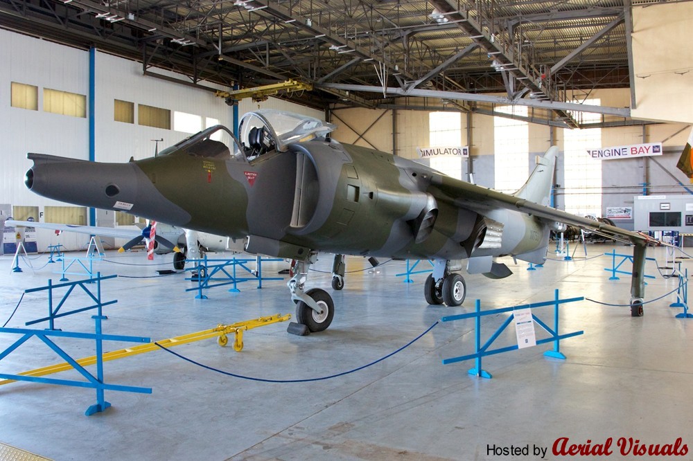 BAE Harrier GR3 – XV753 - Cornwall Aviation Heritage Centre